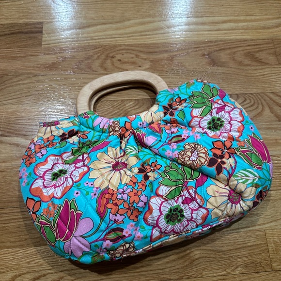 Vera Bradley handbag with two travel zipper bags - Picture 7 of 8